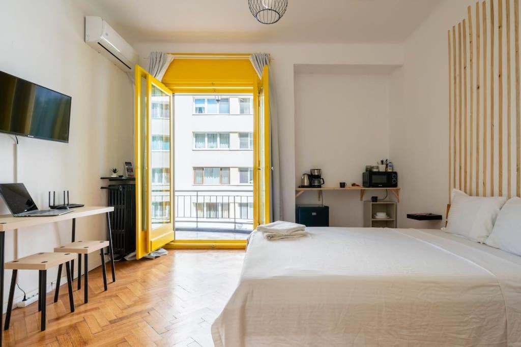 Quiet And Classic Studio With Cismigiu Park View Bucarest Extérieur photo